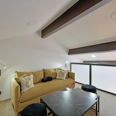 Le 185 - Charme Et Tranquillite Au Coeur D'Avignon Apartment Exterior photo