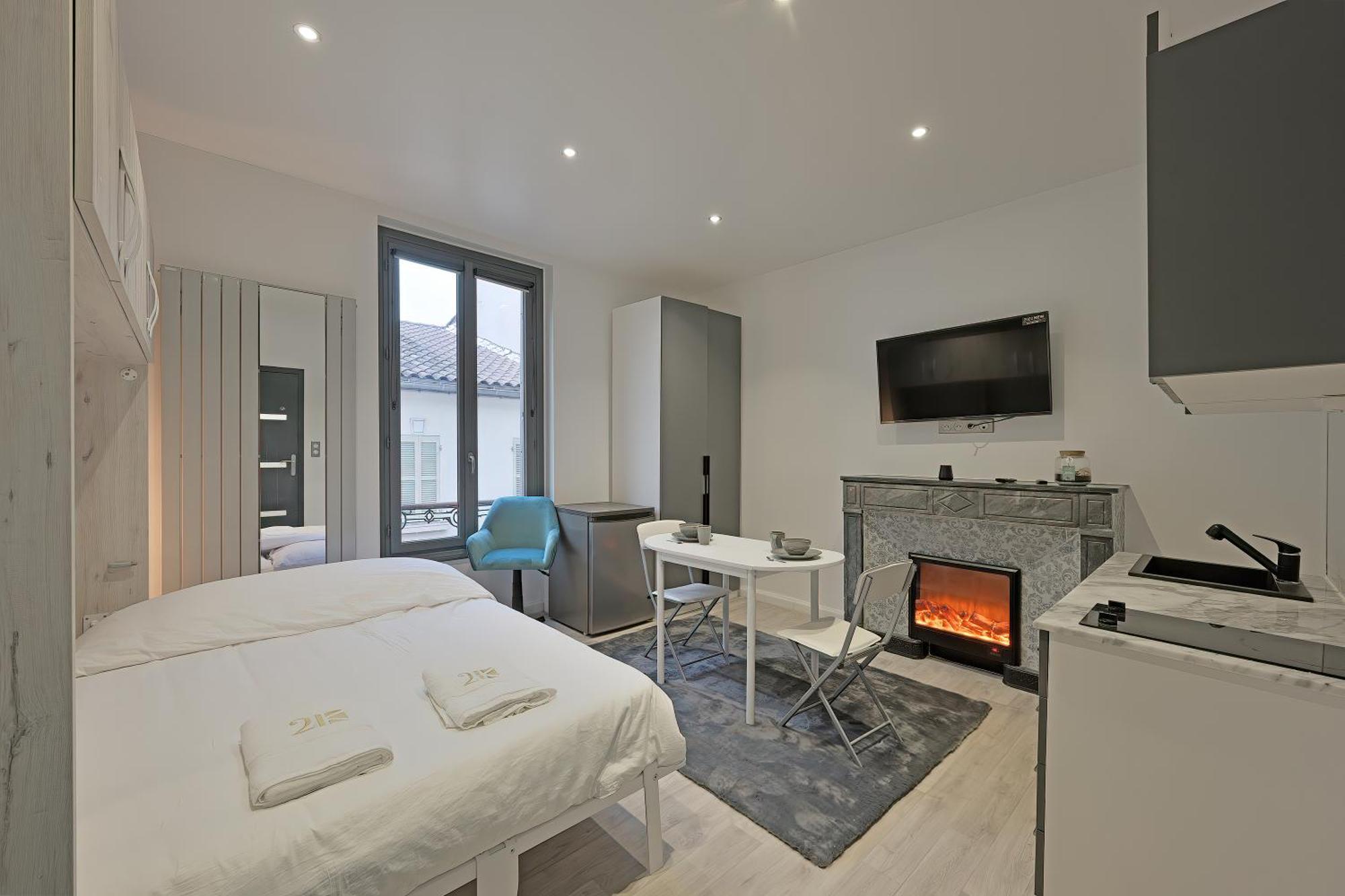 Apartment Le 185 - Charme Et Tranquillite Au Coeur D'avignon